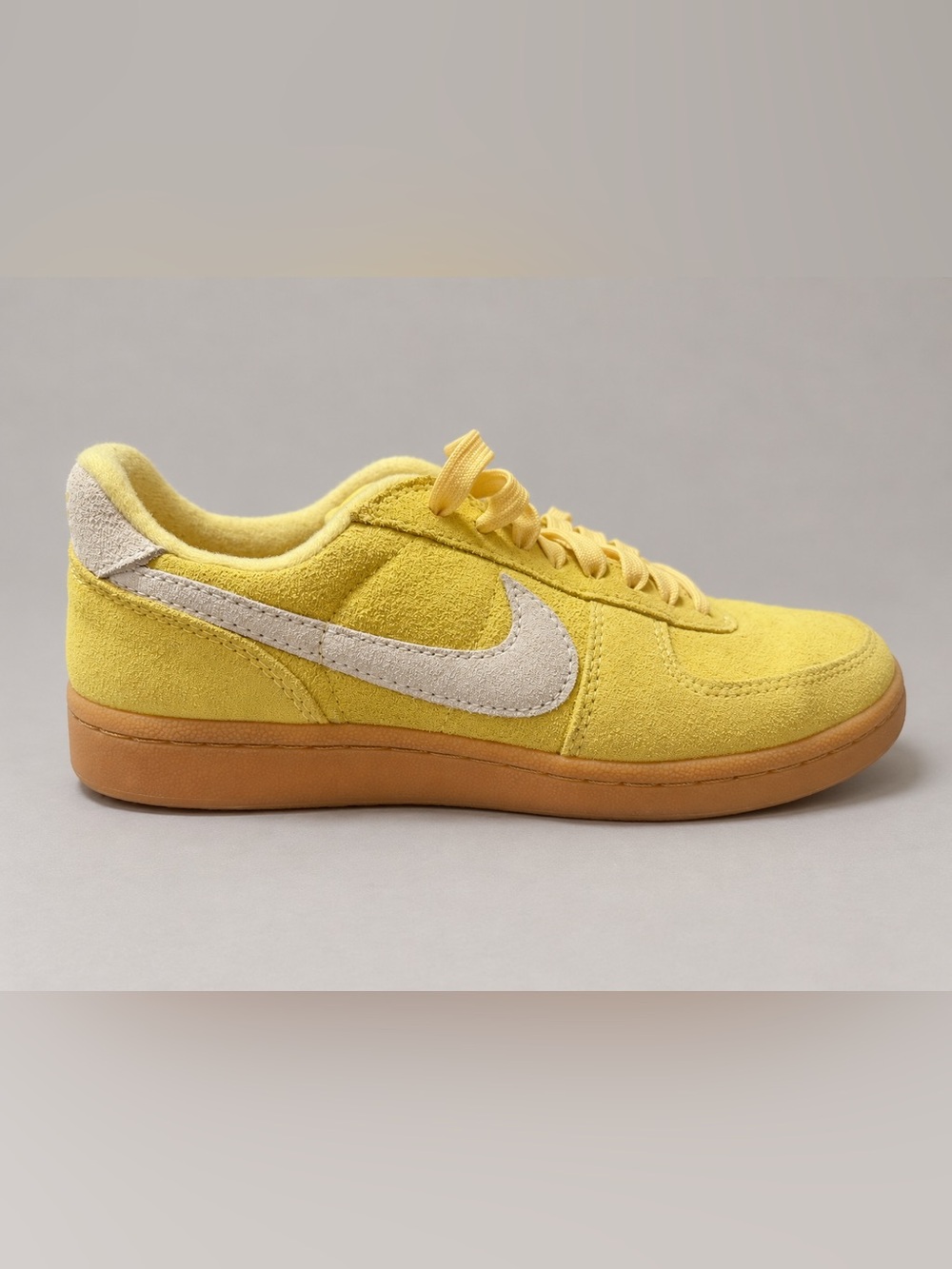 Nike Field General Butter Yellow Suede Sneakers Women’s 8.5